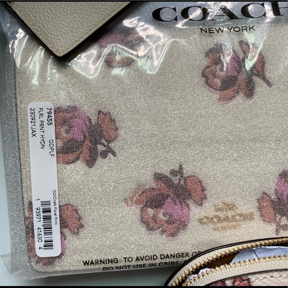 NWT! Coach NEW 6 piece Floral Blooms set- PRICE for SATURDAY ONLY!!!!! - Picture 5 of 14